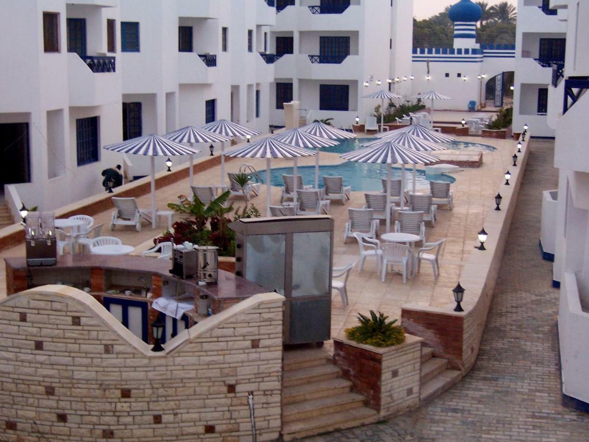 Fayed Beach Resort Luaran gambar