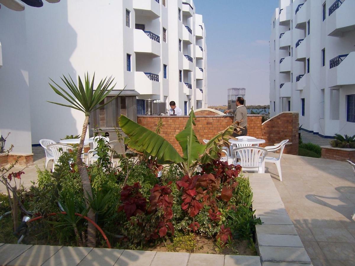 Fayed Beach Resort Luaran gambar